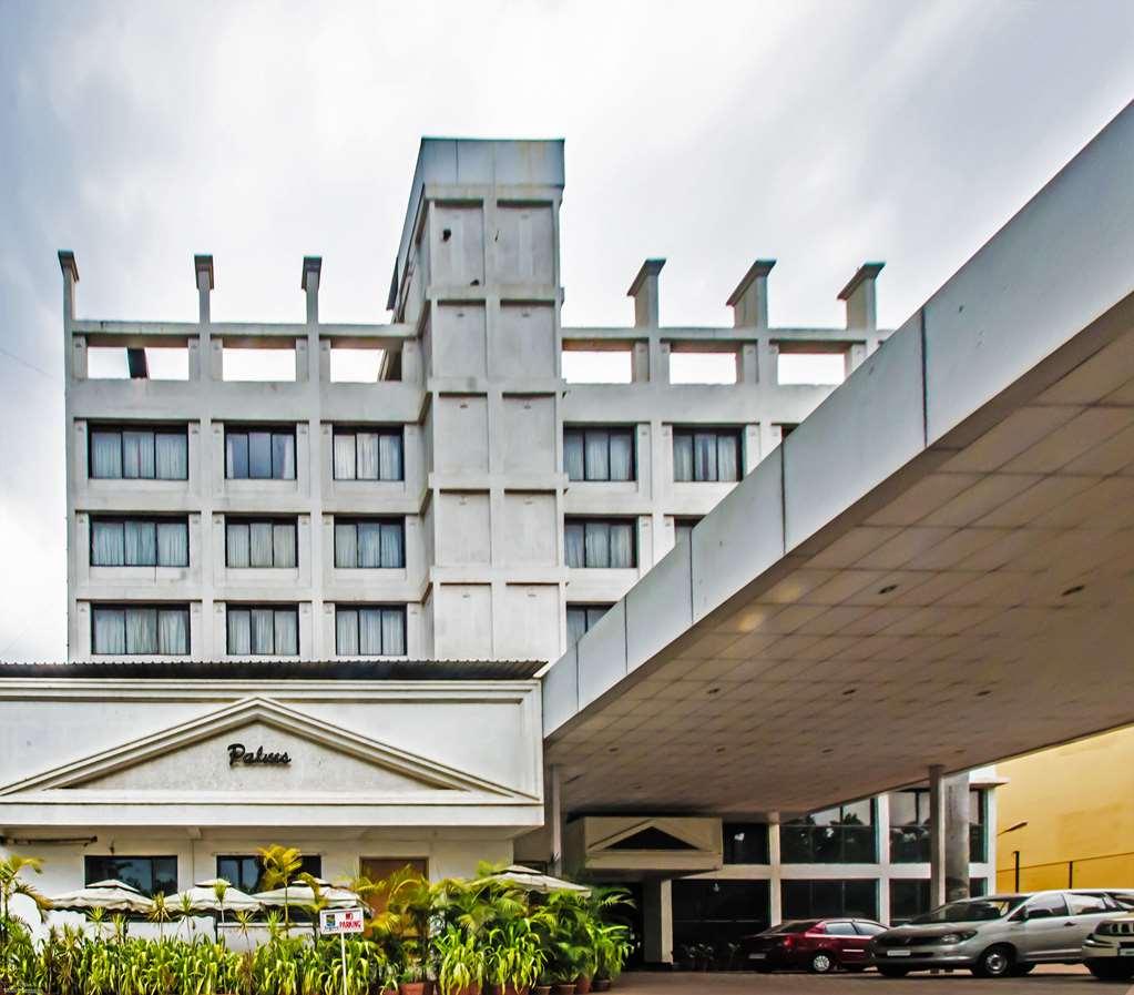 Quality Inn Regency, Nashik Luaran gambar