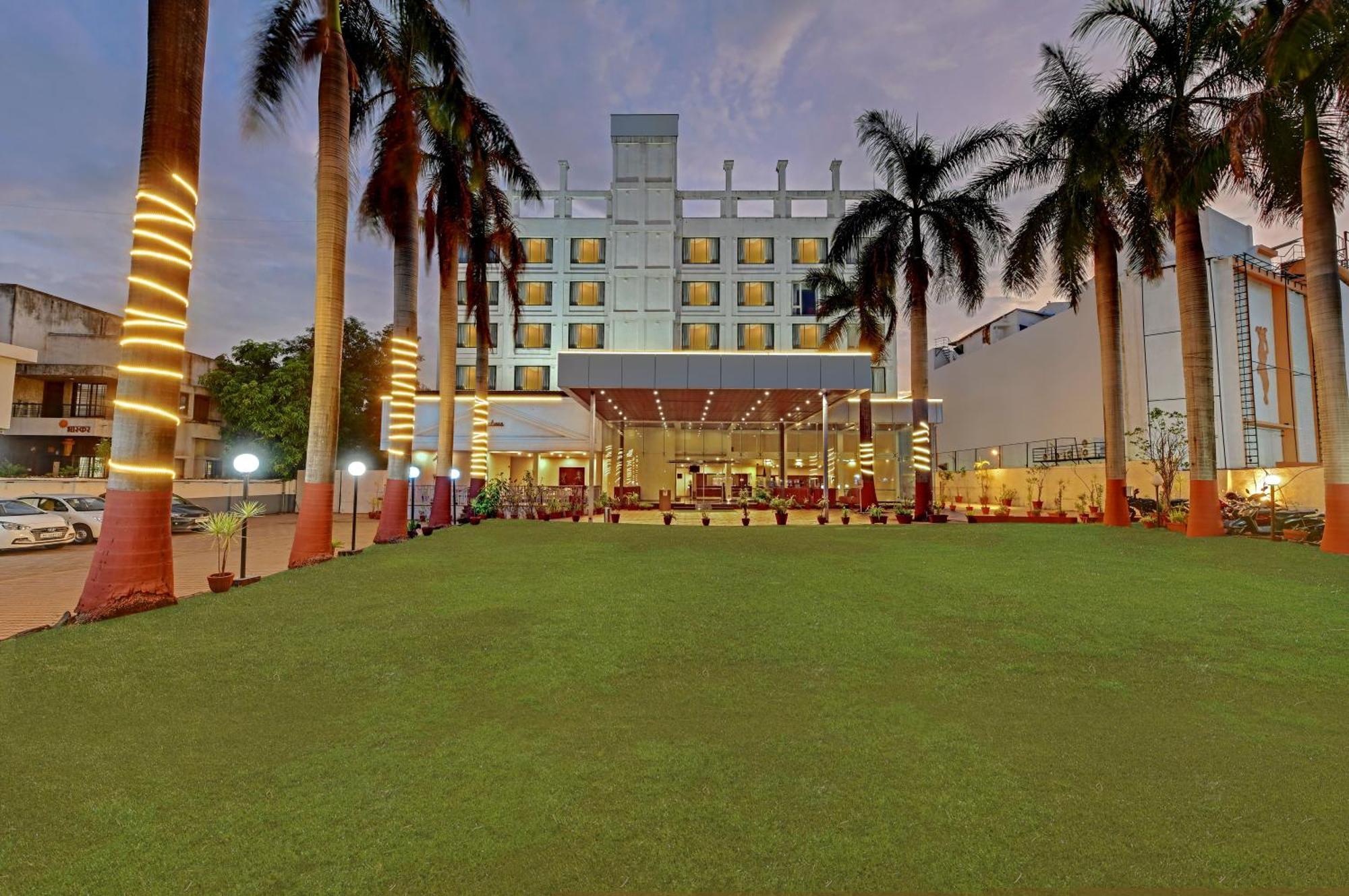Quality Inn Regency, Nashik Luaran gambar